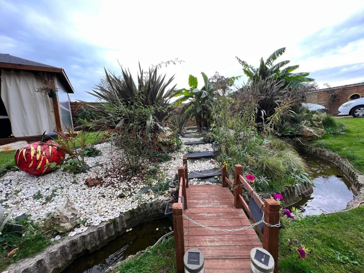 La Chaumiere Bed and Breakfast Saint-Martin-Saint-Firmin Εξωτερικό φωτογραφία
