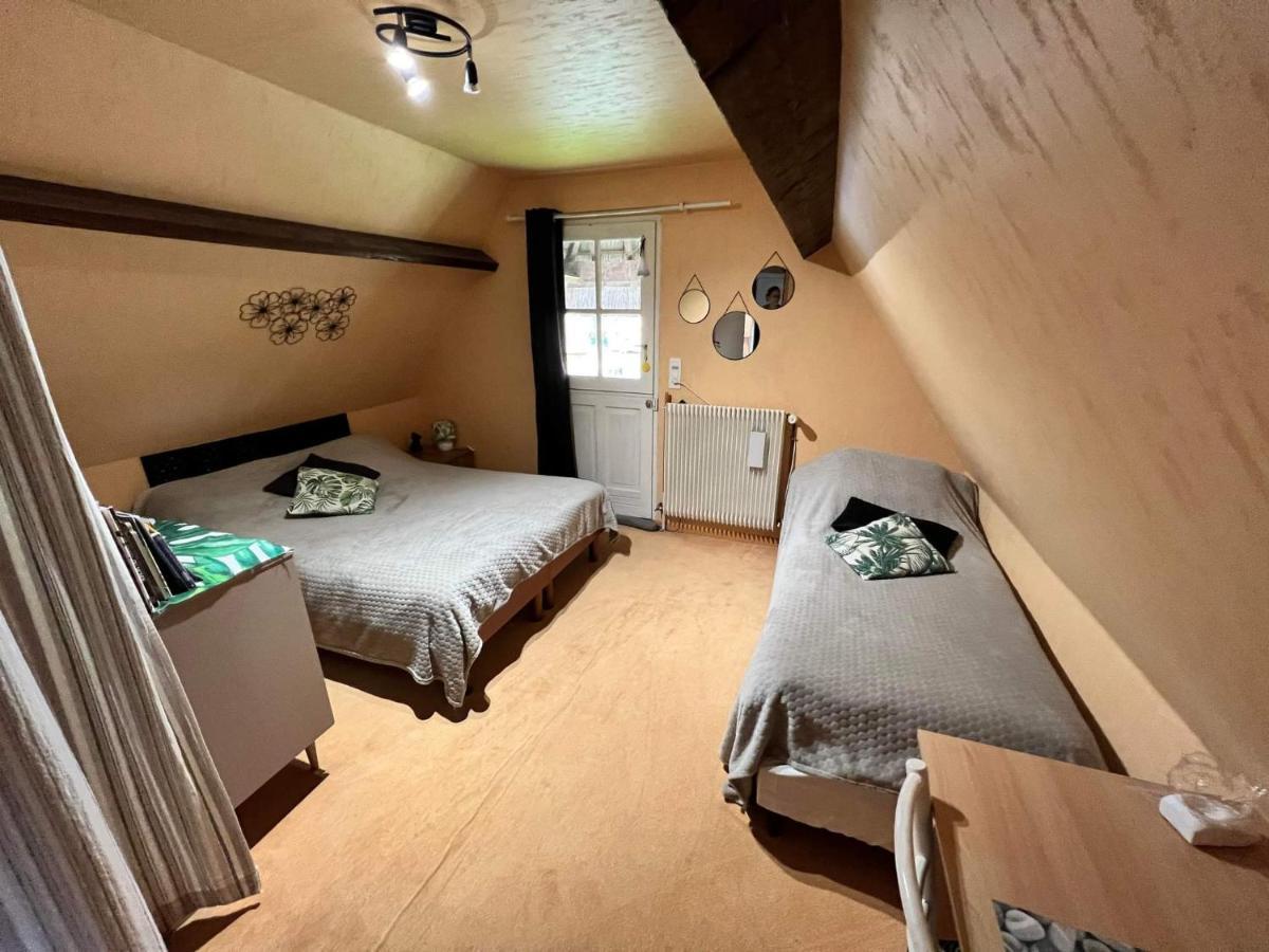 La Chaumiere Bed and Breakfast Saint-Martin-Saint-Firmin Εξωτερικό φωτογραφία