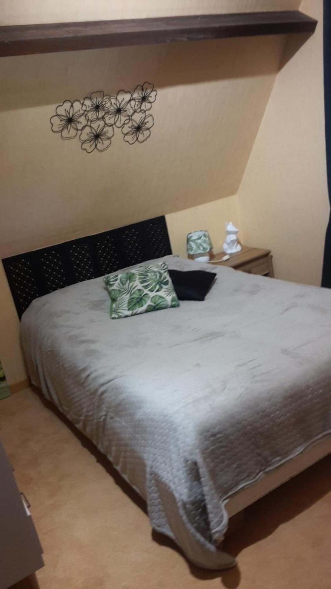 La Chaumiere Bed and Breakfast Saint-Martin-Saint-Firmin Δωμάτιο φωτογραφία